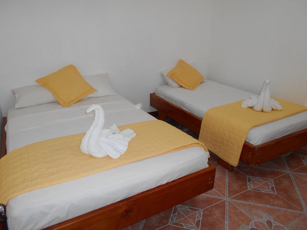 El Descanso Del Petrel Puerto Ayora  Εξωτερικό φωτογραφία