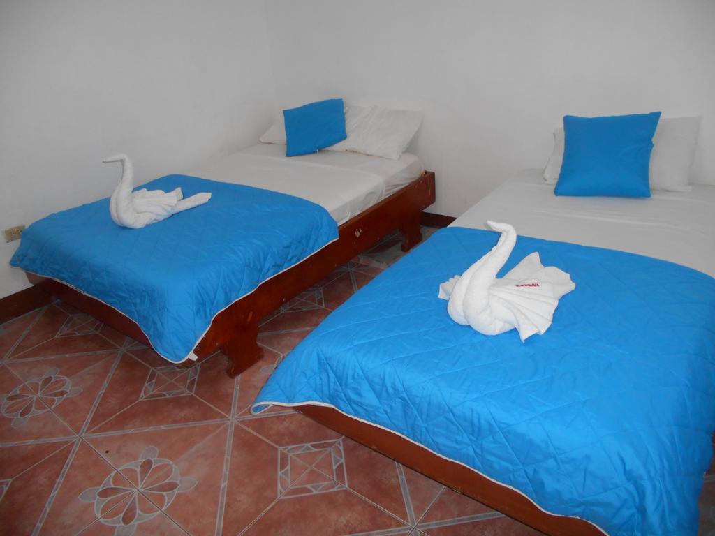 El Descanso Del Petrel Puerto Ayora  Εξωτερικό φωτογραφία