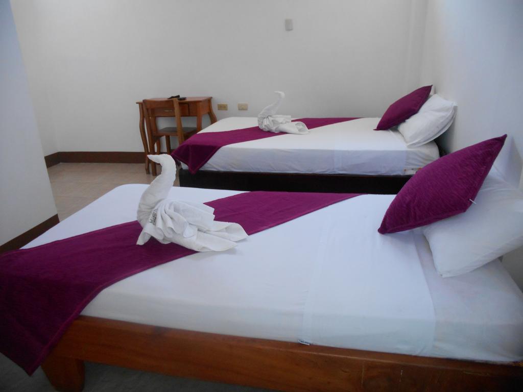 El Descanso Del Petrel Puerto Ayora  Εξωτερικό φωτογραφία